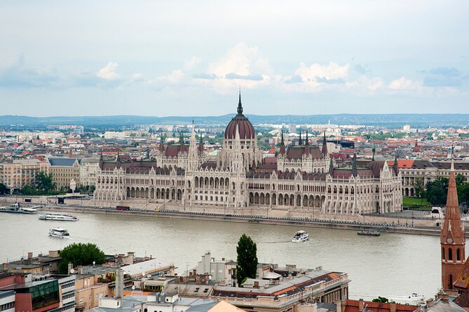 Student Group Tour - Tour Duration and Activities