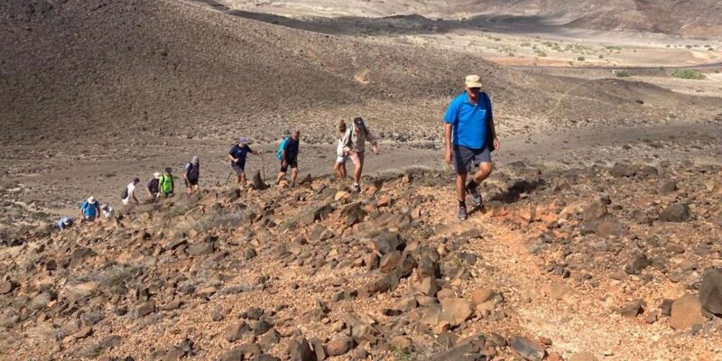 Stunning Coastal Beach Trek to Salamansa Village - Key Points