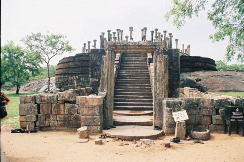 STUNNING SRI LANKA 15 DAYS & 14 NIGHTS Tour - Discovering Ayurvedic Experiences