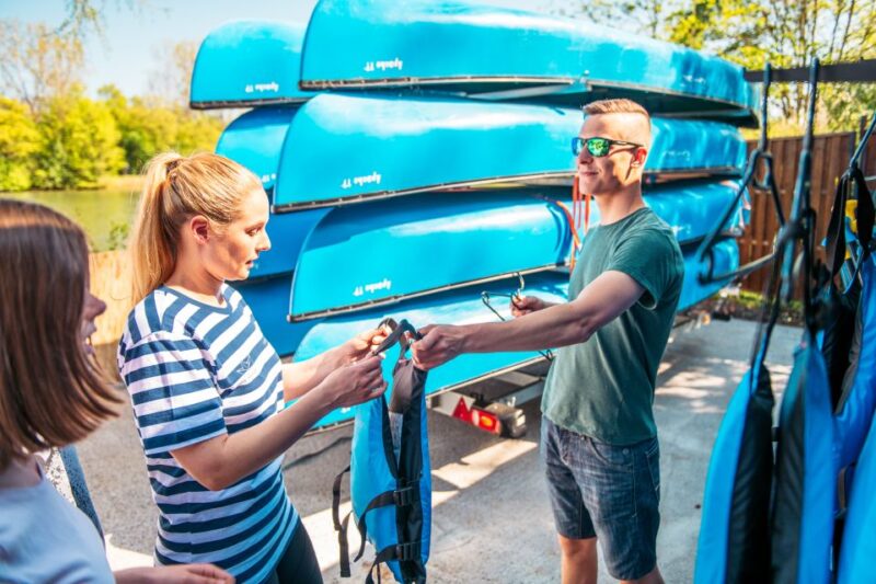 Stuttgart: Canadian Canoe Rental - Exploring the Neckar River