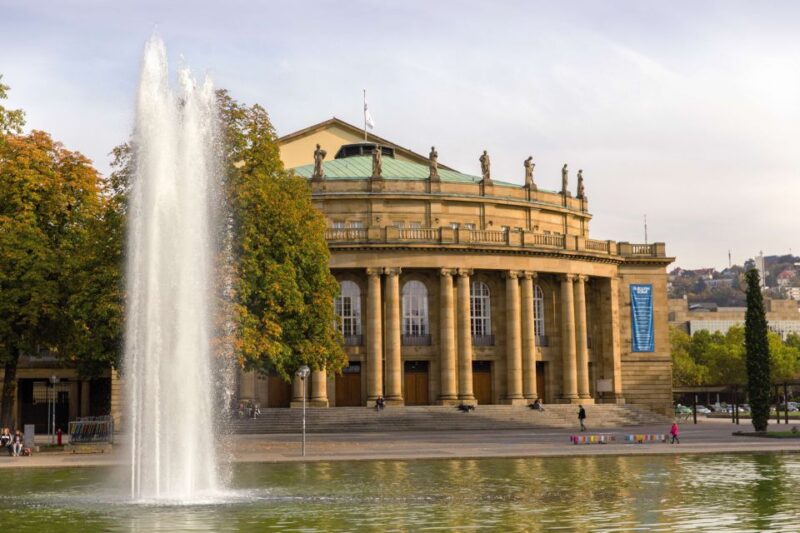 Stuttgart: Exclusive City Walk - Accessibility and Meeting Point