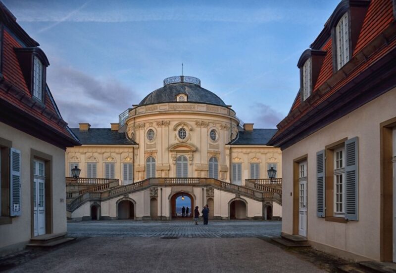 Stuttgart: Express Walk With a Local in 60 Minutes - Experience Highlights