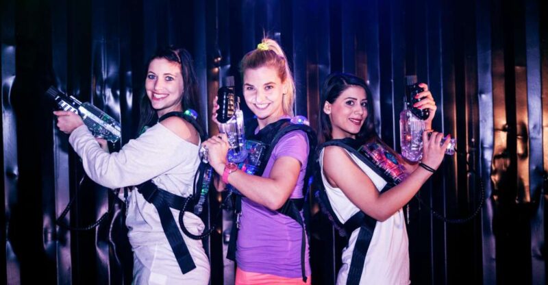 Stuttgart: Indoor Lasertag Experience - Facilities and Amenities