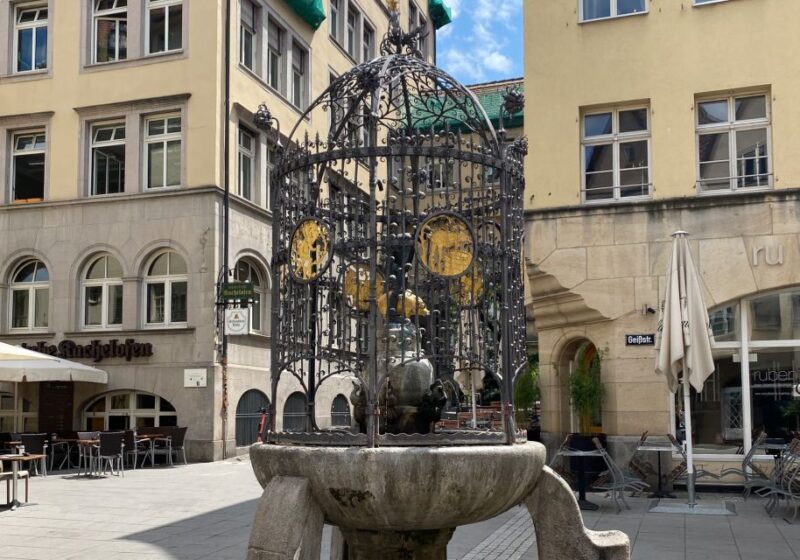 Stuttgart Scavenger Hunt and Sights Self-Guided Tour - Customer Ratings and Feedback