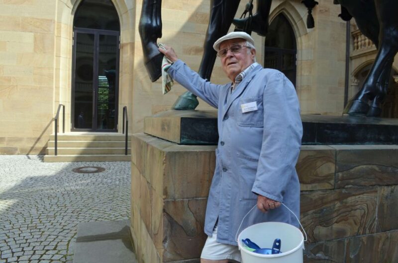 Stuttgart: Swabian Cleaning Duty Tour - Reserve and Pay Later