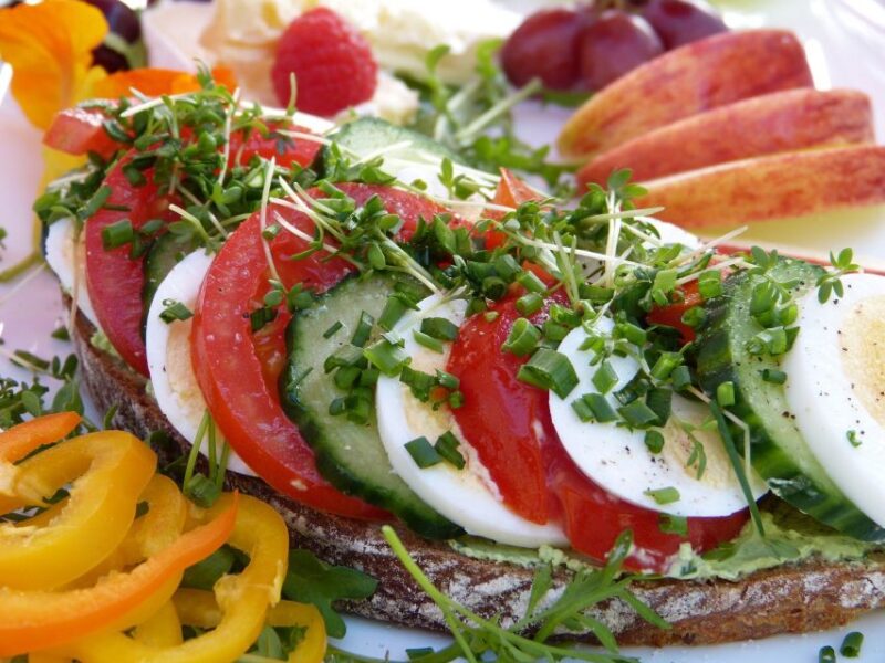Stuttgart: Winter Sunday Brunch Buffet With Drinks - Key Points