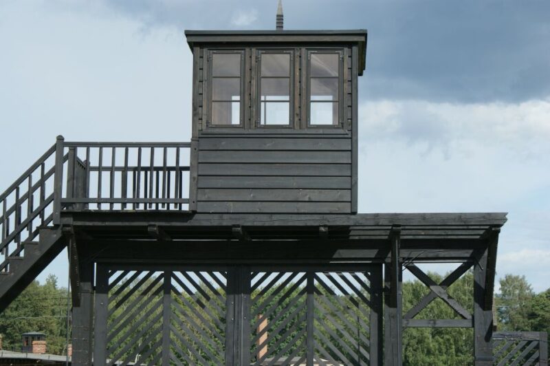 Stutthof Concentration Camp and Museum of WWII: Private Tour - Museum Exhibits