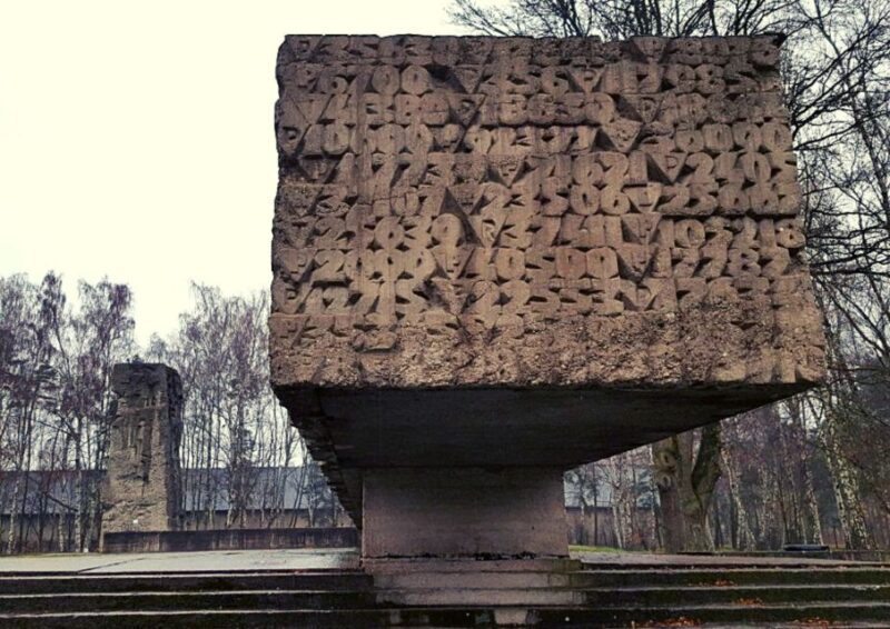 Stutthof Nazi Concentration Camp Tour From Warsaw With Lunch - Key Points