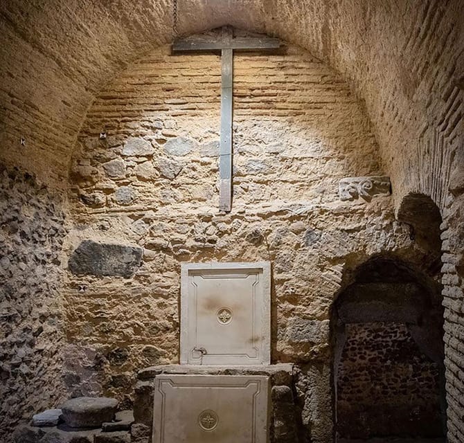 Subway Toledo: Night Tour 4 Subways Including Thermae - Unlocking the Posada De La Hermandad Dungeons
