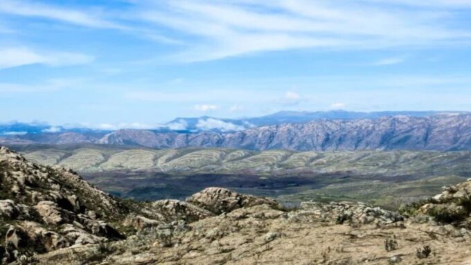 Sucre: 3 Days Trek in Inca Trails and the Crater De Maragua - Explore Ancient Paths and Caves