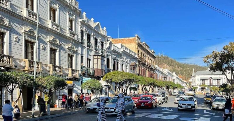 Sucre: Free Walking Tour (History, Culture and Traditions) - Tour Experience