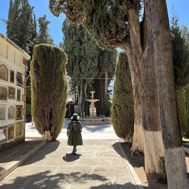 Sucre: Historical Tour in the Old and Beautiful Cemetery - Nearby Attractions