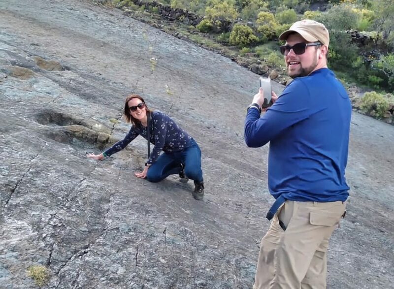 Sucre: Maragua Crater Hike & Dinosaur Footprints 1 Day Tour - Key Points