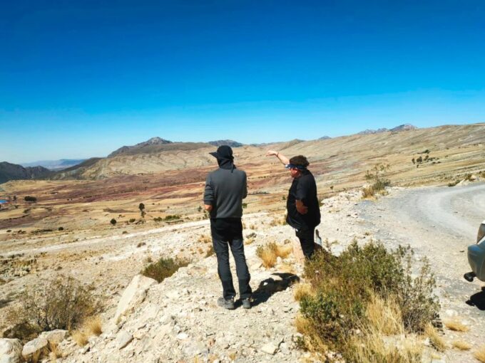Sucre: Maragua Crater Hike & Dinosaur Footprints 1 Day Tour - Pickup and Duration