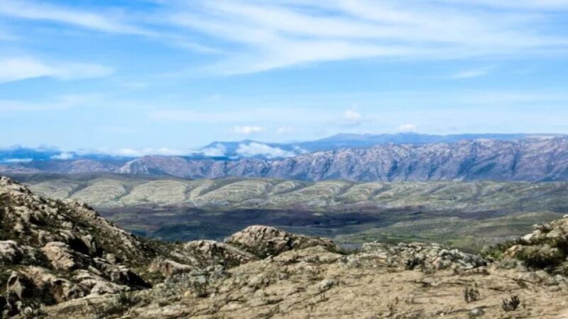 Sucre: Sunrise, the Crater De Maragua and Old Cave Paintings - Key Points