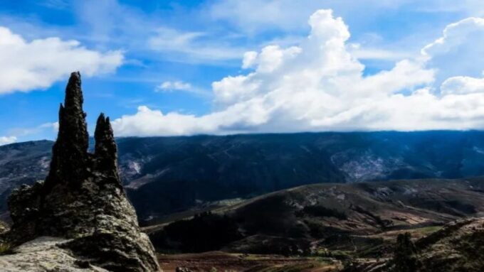 Sucre: Sunrise, the Crater De Maragua and Old Cave Paintings - Included Amenities and Gear
