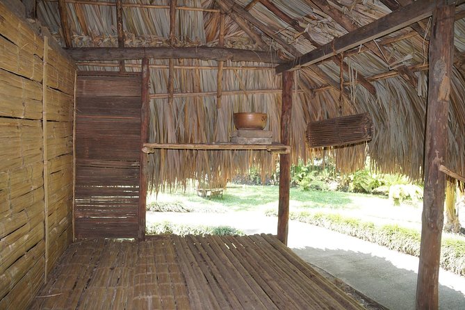 Sugar Cane Hacienda El Paraiso & Nature Day Tour - Experiencing Traditional Sugar Cane Drinks