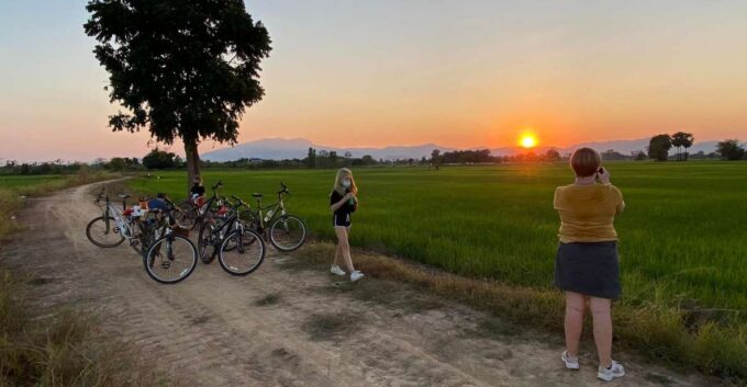 Sukhothai: 2.5-Hours Guided Countryside Sunset Bike Tour - Additional Information