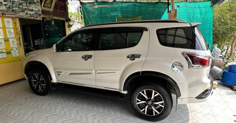 Sukhothai Airport: Private Transfer To/From Sukhothai City - Driver and Vehicle Details