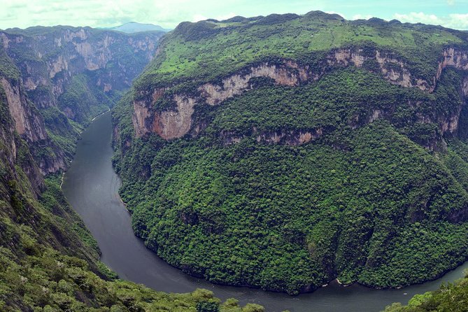 Sumidero Canyon - Lookouts - Chiapa De Corzo - Wildlife and Geological Wonders
