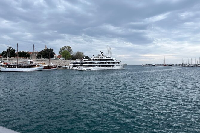 Summer Boat Adventure - 4 Hours With 3 Different Swimming Spots - Adrenaline-Filled Speedboat Adventure