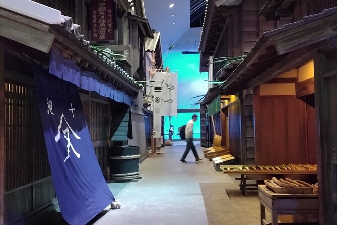Sumo Practice Watching and Japan's Beautiful Culture and History - Navigating the Enchanting Kiyosumi-shirakawa District