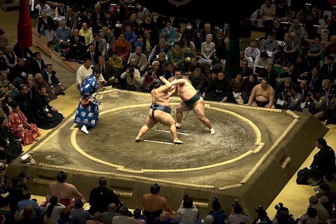 Sumo Tournament Experience in Tokyo - Food and Beverage Policies