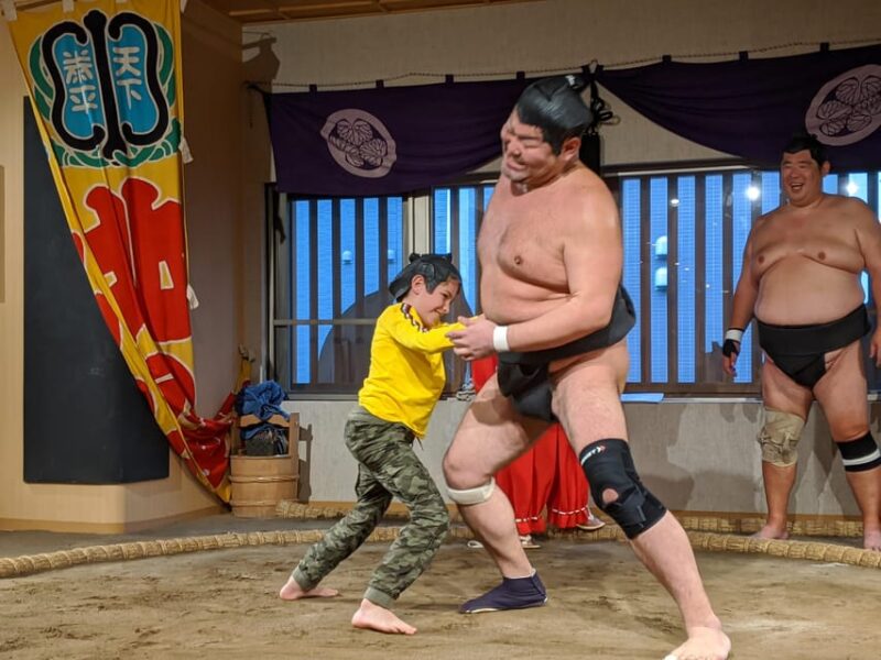 Sumo Wrestling Performance & Chanko Stew/Nourishing Japanese Stew Lunch - Chanko Nabe Lunch
