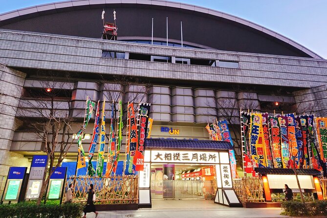 Sumo Wrestling Tournament A-Class Seat & Expert Guide | Osaka Mar - Sumo Wrestling Basics