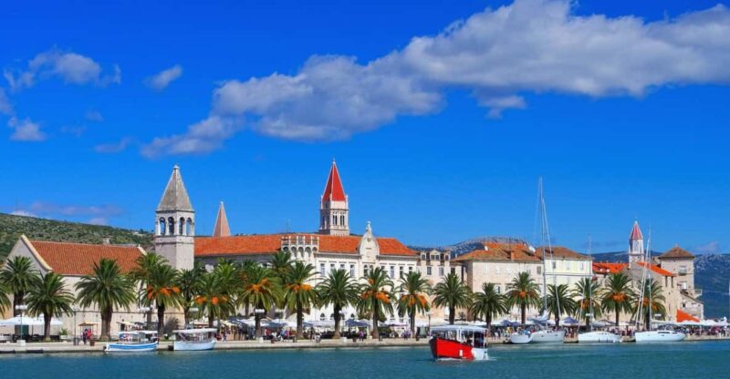 Sun and Sea Retreat: Full-Day Tour With Swimming and Lunch - Tour Experience