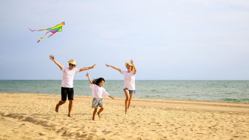 Sun, Art, and Sands: Laguna Beach Family Adventure - Visiting Laguna Art Museum