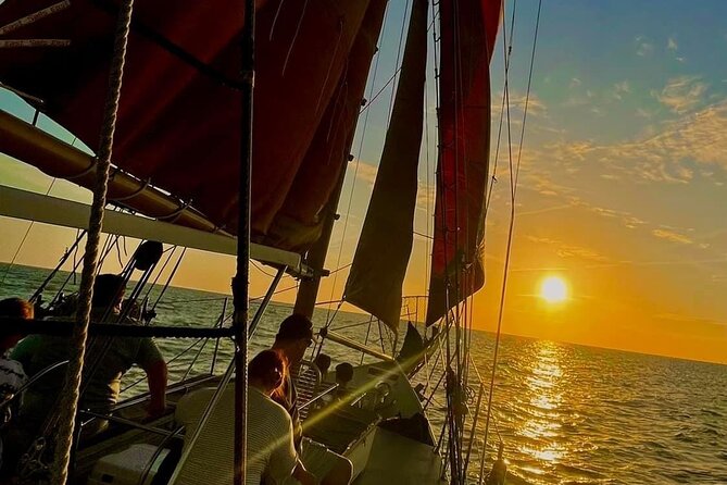 Suncoast Sailings Sunset Sailing Experience! - Meeting and Pickup Details