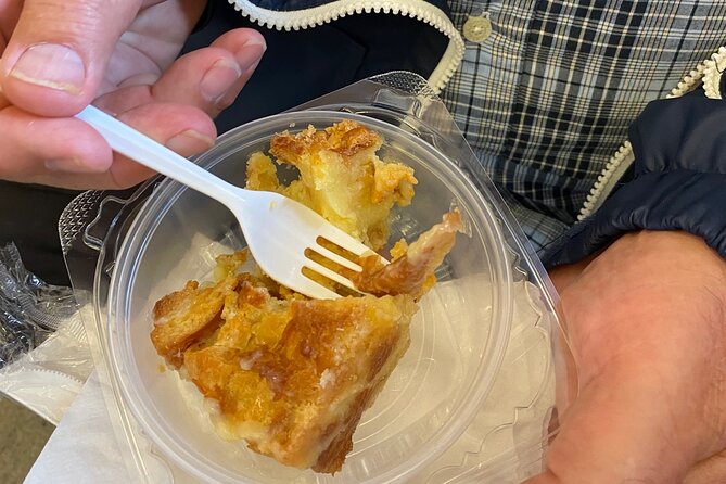 Sunday Brunch at Findlay Market Tour - Group Size and Accessibility