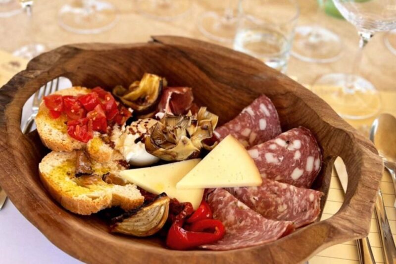 Sunday in the Cellar: Lunch, Tasting and Live Music - Experience Highlights
