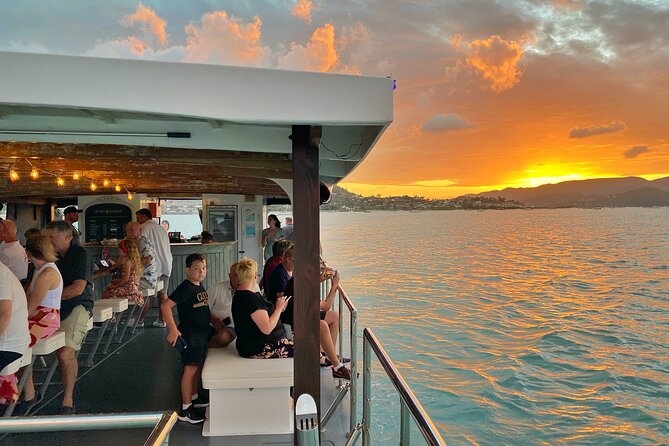 Sundowner Sunset Cruise Airlie Beach - Booking and Cancellation Policy