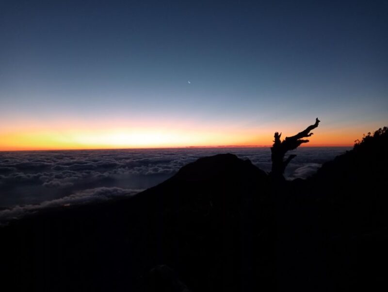 Sunrise at Pico Ruivo and Hike to Pico Do Areeiro - Inclusions