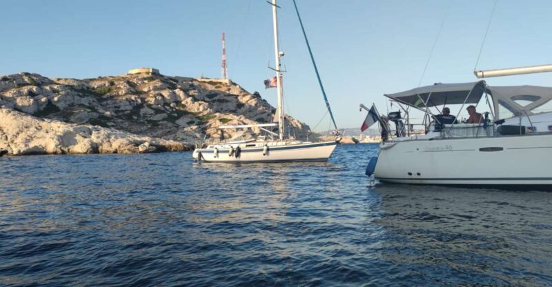 Sunrise Boat Cruise to the Calanques & Cote Bleu Marine Park - Personalized and Passionate Excursion