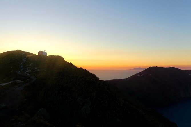 Sunrise Caldera Hike With Snacks - Highlights of the Hiking Experience