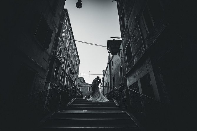 Sunrise Couple Photoshoot Tour - Booking and Pricing Information