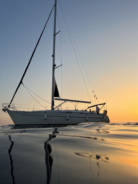 Sunrise Cruise in Barcelona - Small-Group Sailing - Watching the Sunrise Over the Sea
