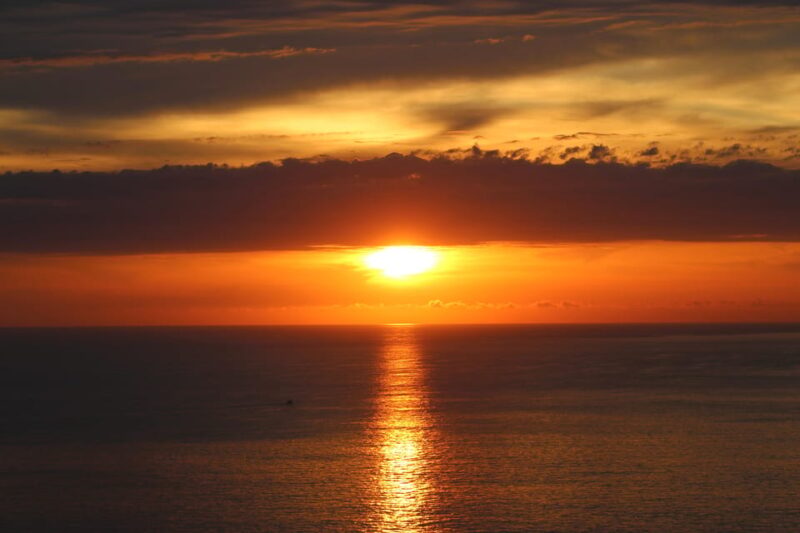 Sunrise From El Faro Huatulco With Photo Session Included - Itinerary Details