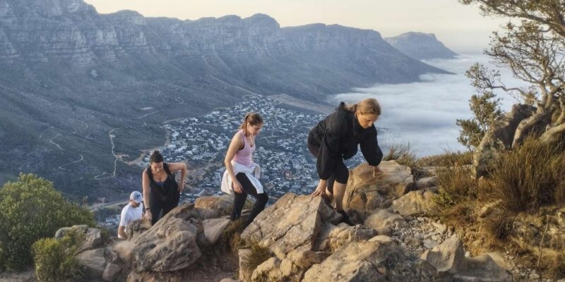 Sunrise Hike on Lions Head - Itinerary Details