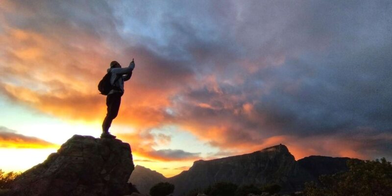 Sunrise Hike on Lions Head - Experience Highlights