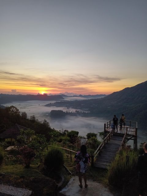 Sunrise Hill Spot With Hot Spring Combo - Experience Description