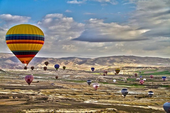 Sunrise Hot Air Balloon Ride in Cappadocia - Capturing the Moment