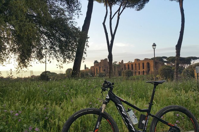 Sunrise in Rome: Small-Group E-Bike Tour With Italian Breakfast - Small-Group Camaraderie