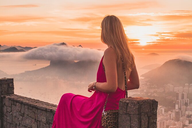 Sunrise Mirante Dona Marta With Professional Photos - Meeting and Pickup