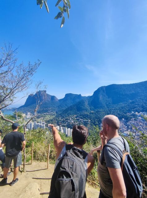 Sunrise Morro Dois Irmãos | Two Brothers With a Local - Starting Location and Transportation