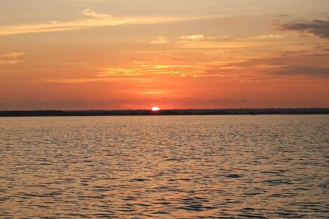 Sunrise on Paddleboard With Breakfast in the Lagoon of 7 Colors - Pricing and Booking Details