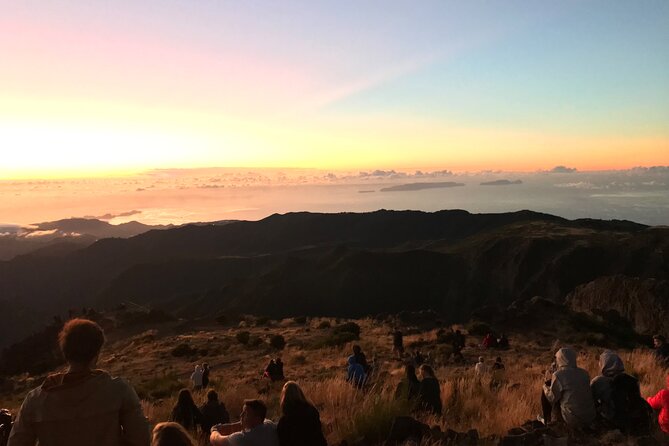 Sunrise Pico Do Areeiro Hiking to Pedra Rija (Private) - Guided Experience